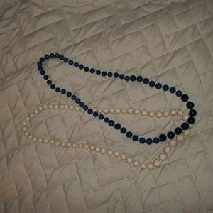 Vintage 70s Bead Necklace